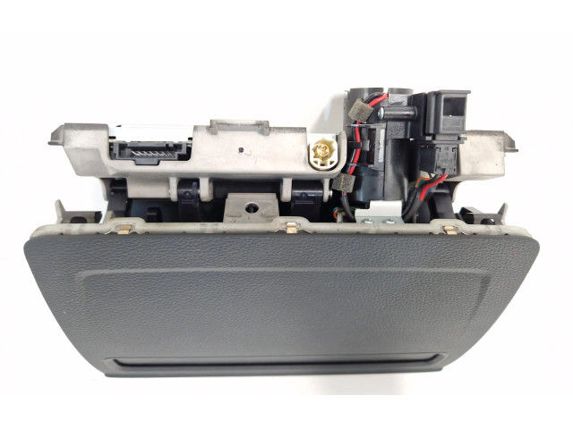 Дисплей    8V0857273M, 8V0919603C   Audi A3 S3 8V