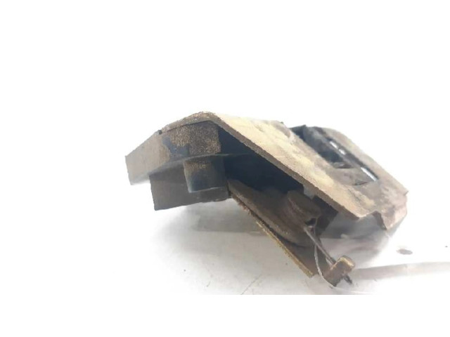 Замок задней крышки (наружный)