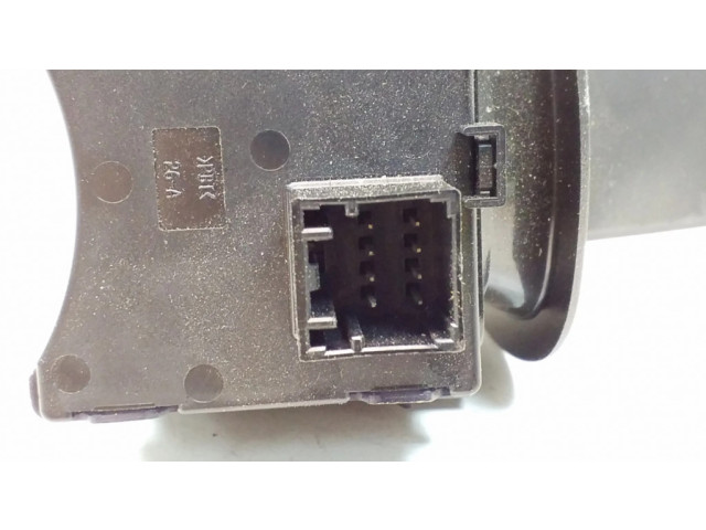 Ручка стеклоочистителей 95472871   Chevrolet Volt I