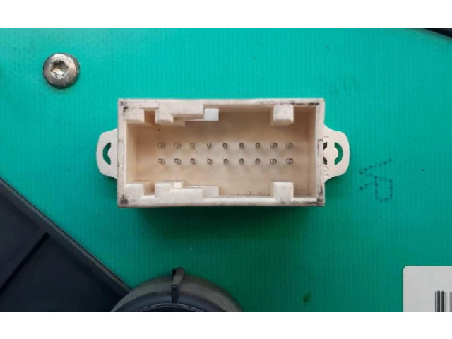 Přístrojová deska Citroen Berlingo 9645096080