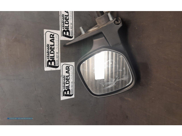 Зеркало электрическое Peugeot Partner 2003 - 2008 года