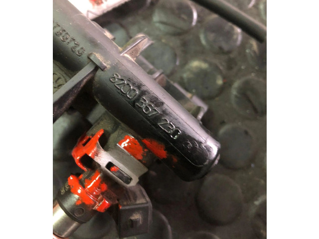 Форсунка     Dacia Sandero   