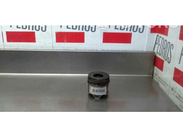 Поршень F9Q790 Renault Kangoo I