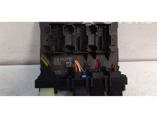 Модуль управления BSM    3AA937087E   Volkswagen PASSAT B7