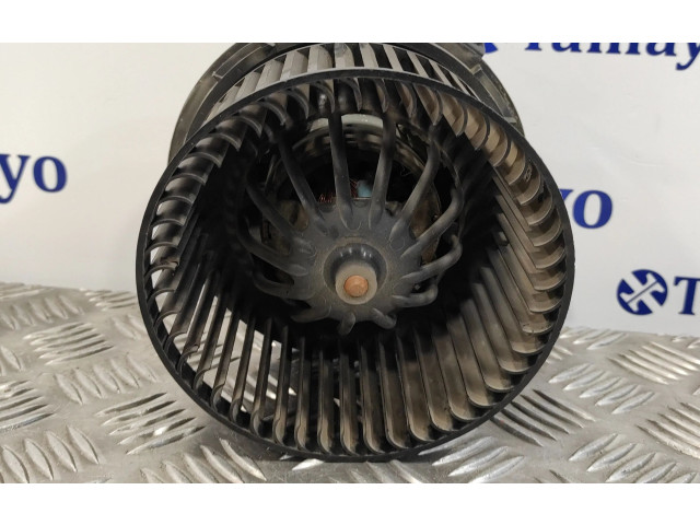 Вентилятор печки       Dacia Sandero