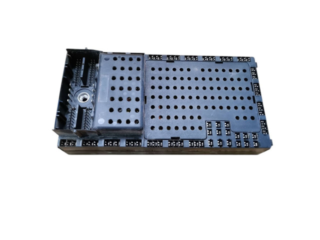 Блок предохранителей 08696098, 08696040   Volvo XC90    