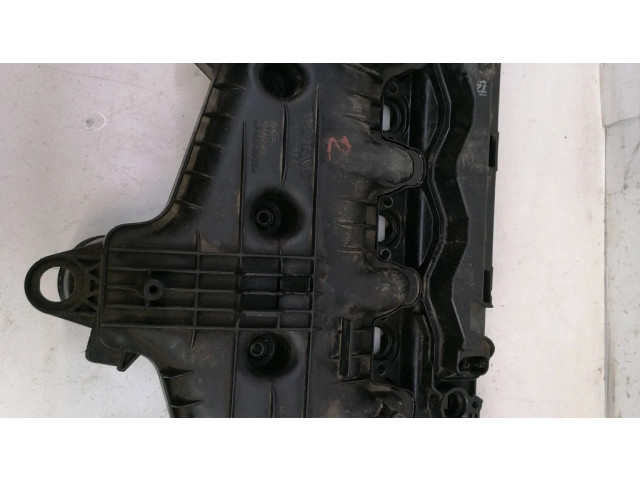 Крышка головки  31338169, 1022772S04   Volvo S60