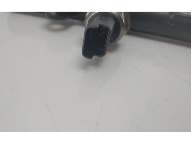 Топливная рампа 9681649580   Peugeot Expert  