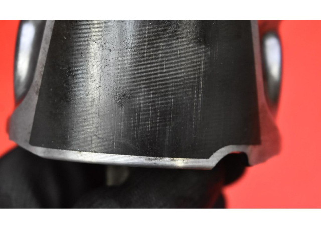  Поршень  86L77, 86L77  Nissan X-Trail T30  