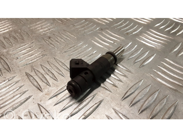 Vstřikovač 7506158   BMW 3 E46  pro benzínový motor 1.8  