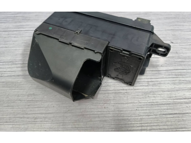 Блок предохранителей  9240943, 61149240943   Mini One - Cooper R56    