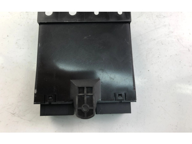 Блок управления 32256098 Volvo XC90