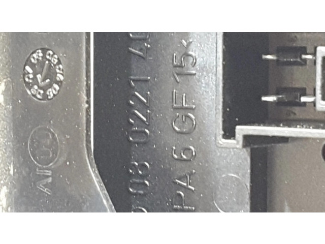   Pojistková skříňka A2215403250, A2215450801   Mercede-Benz S W221 2007