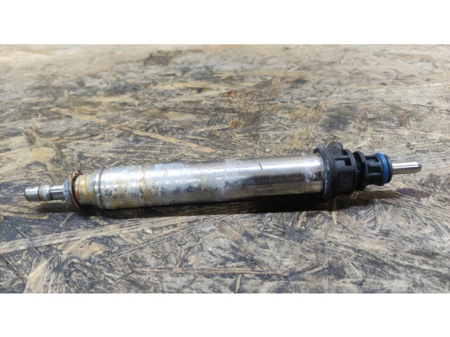 Vstřikovač A2780700687 Mercedes-Benz C AMG W205 pro benzínový motor 1.6