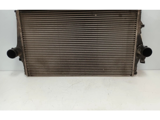 Интеркулер 8671694 Volvo S60