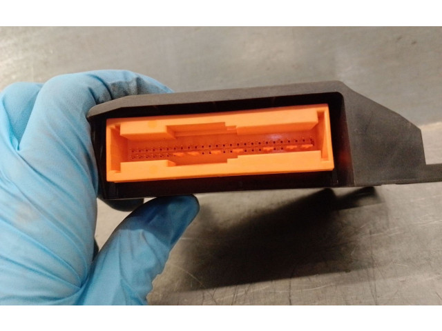 Блок подушек безопасности 8201002829, 28404802003 Dacia Sandero