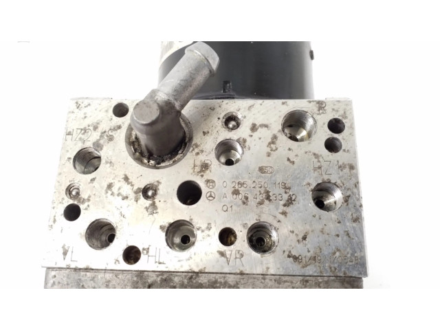 Блок АБС A0064313312   Mercedes-Benz  SL R230  2001-2012 года