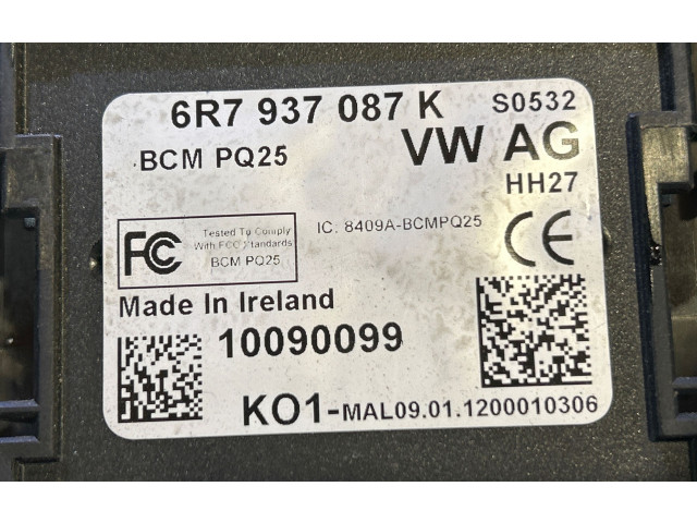 Блок комфорта 6R7937087K, 10090099 Skoda Fabia Mk2 (5J)