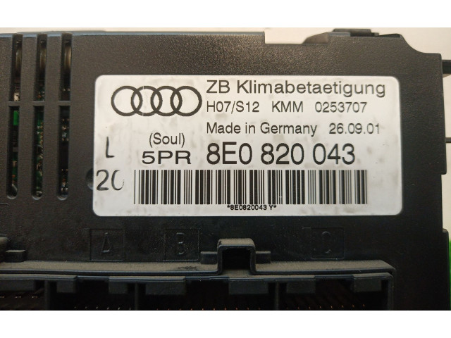 Подушка безопасности водителя 8E0820043, 8E0820043   Audi A4 S4 B6 8E 8H