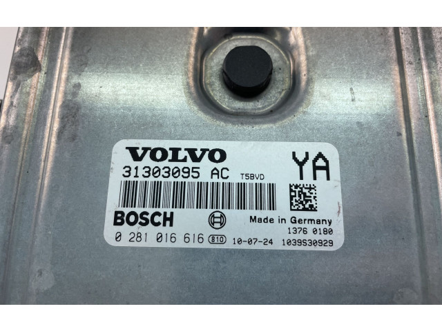 Блок управления двигателем Блок управления 31303095AC, 0281016616   Volvo V70