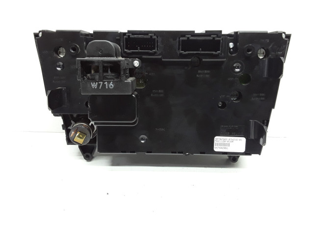 Блок управления климат-контролем 30782503 Volvo S60