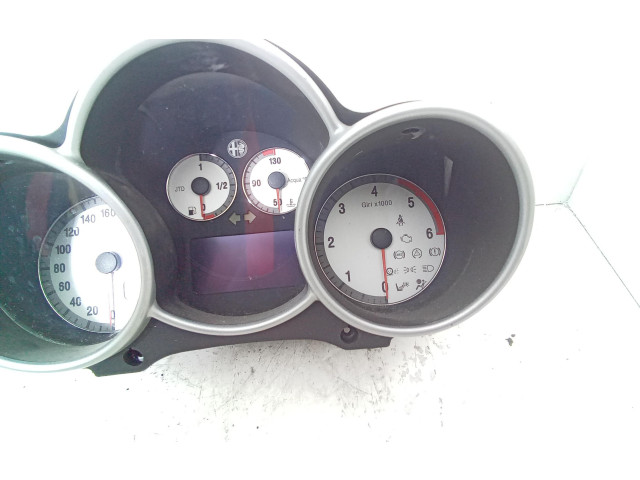 Панель приборов 156071345, 156071345 Alfa Romeo GT