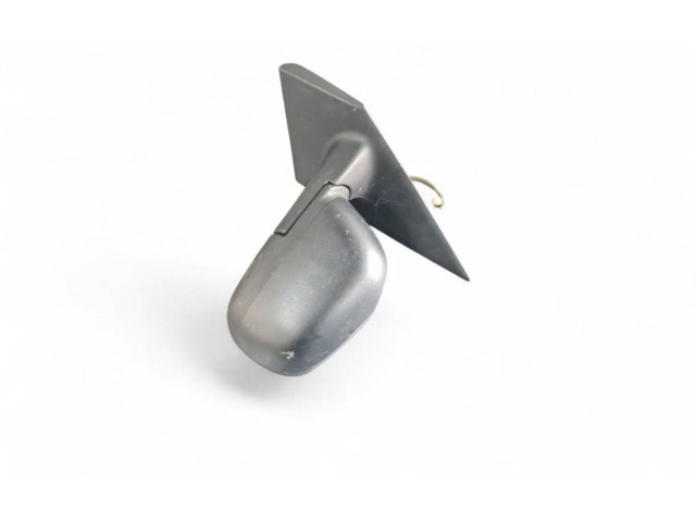 Зеркало (управляемое электричеством)     Dacia Dokker