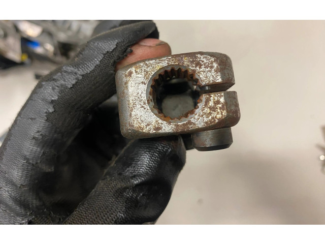 Ось рулевого колеса 1K1419502S, 05092101 Seat Altea