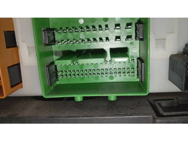 Блок предохранителей 6G9T14A073DH, 116RA000084 Ford S-MAX