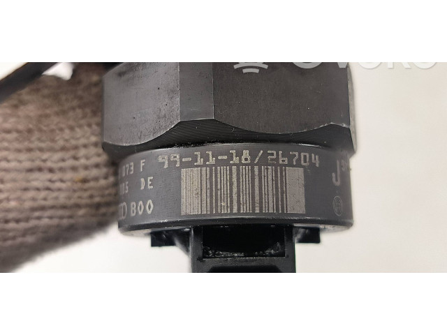 Форсунка 038130073F    Volkswagen Bora  AJM 