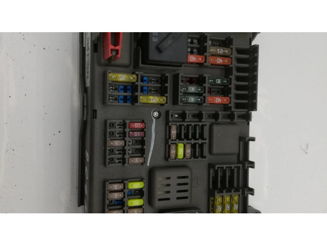 Pojistková skříňka 518954021A, 693168704 BMW X5 E70 2009