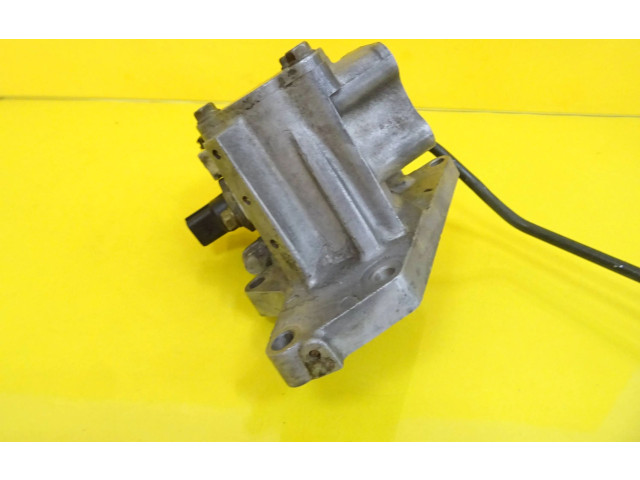 Топливная рампа MR420916, E3T50271 Mitsubishi Carisma