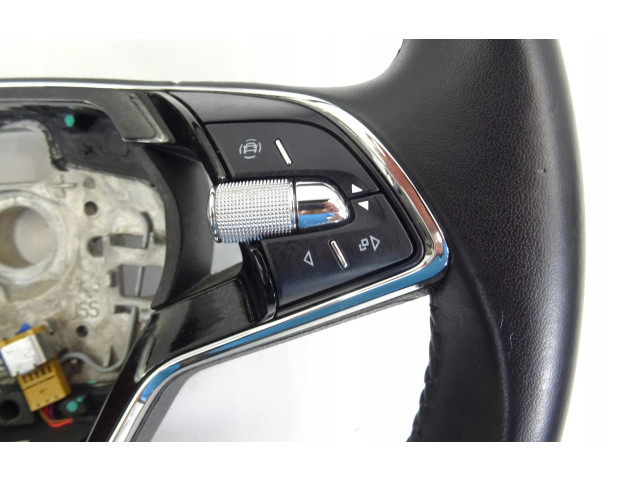 Руль Skoda Scala   -  года 5E3419093A      