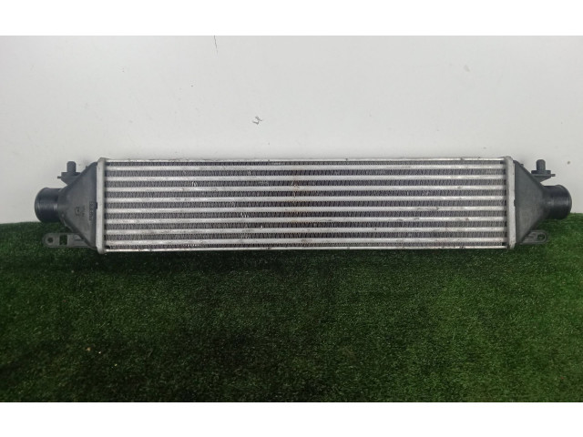 Интеркулер 866455500-51833106, L572X130X52MM Fiat Grande Punto