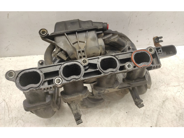 Форсунка 2S6G9424D    Lada 2103 1500-1600  199B1.000 