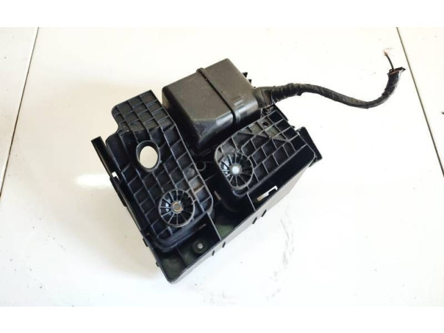 Блок предохранителей Audi A3 S3 8P