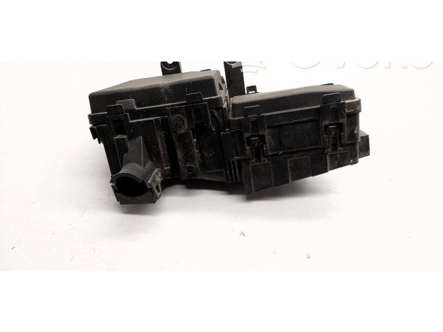   Pojistková skříňka 243817990A   Nissan Qashqai 2014