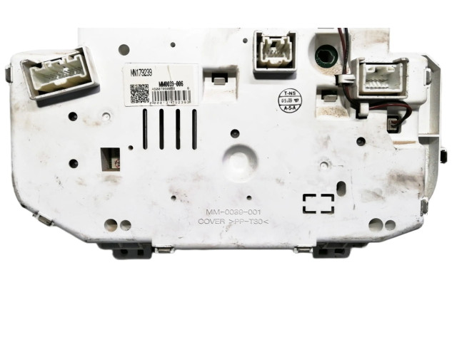 Панель приборов A5007090068, MN179239 Mitsubishi L200