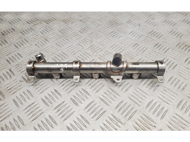 Vstřikovací lišta 06M133316L Audi Q7 4M DCB