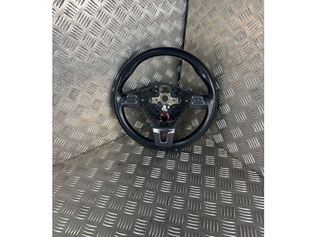 Volant Volkswagen Tiguan 2011 5C0419091B, 5K0959542  