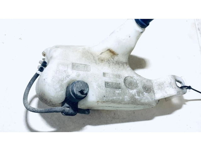 Бачок оконной жидкости