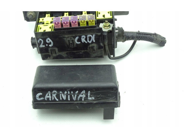 Pojistková skříňka 0K53A67BX1 KIA Optima 2003