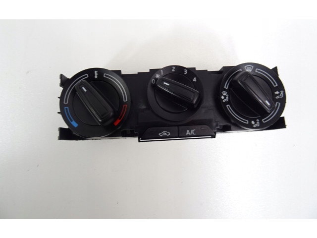 Блок управления климат-контролем 6C0820045C Skoda Fabia Mk3 (NJ)