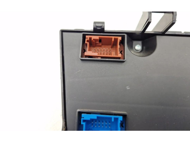 Блок управления климат-контролем 735487107   Lancia Delta