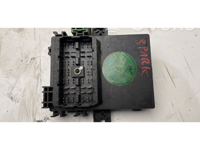 Блок предохранителей    Chevrolet Spark    