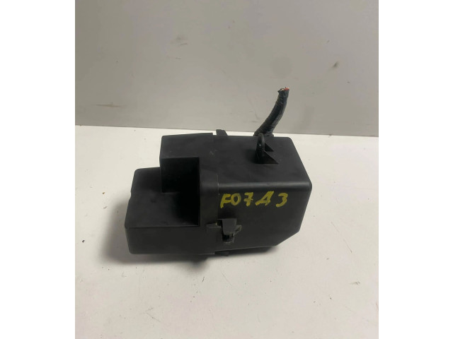 Блок предохранителей  1J0941391C   Audi A3 S3 8L    