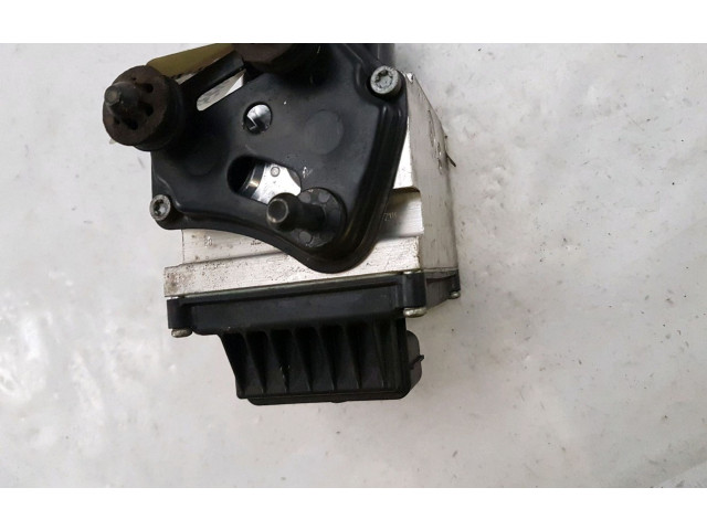 Блок АБС 3C0614109AKBEF   Volkswagen  PASSAT B6  2005 - 2010 года