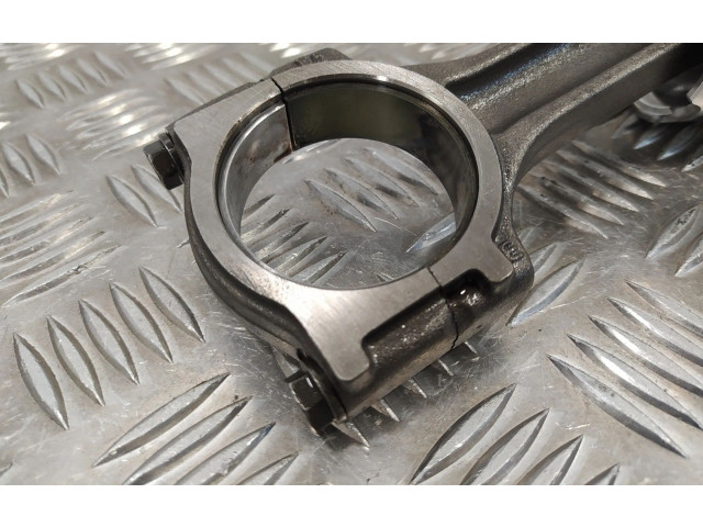 Píst 10653 Nissan Qashqai M9R