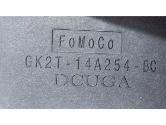 Передний держатель бампера