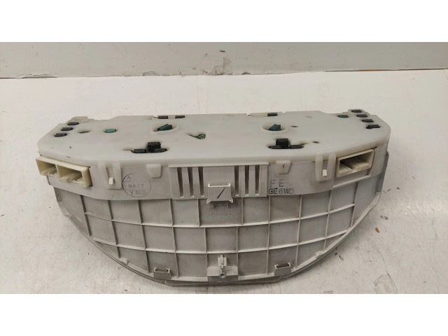 Панель приборов GE6WD Mazda 626